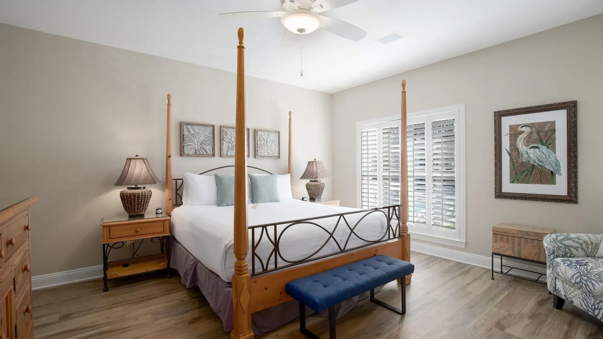 Community Pool, Hot Tub And Beach - Beach View Destin
