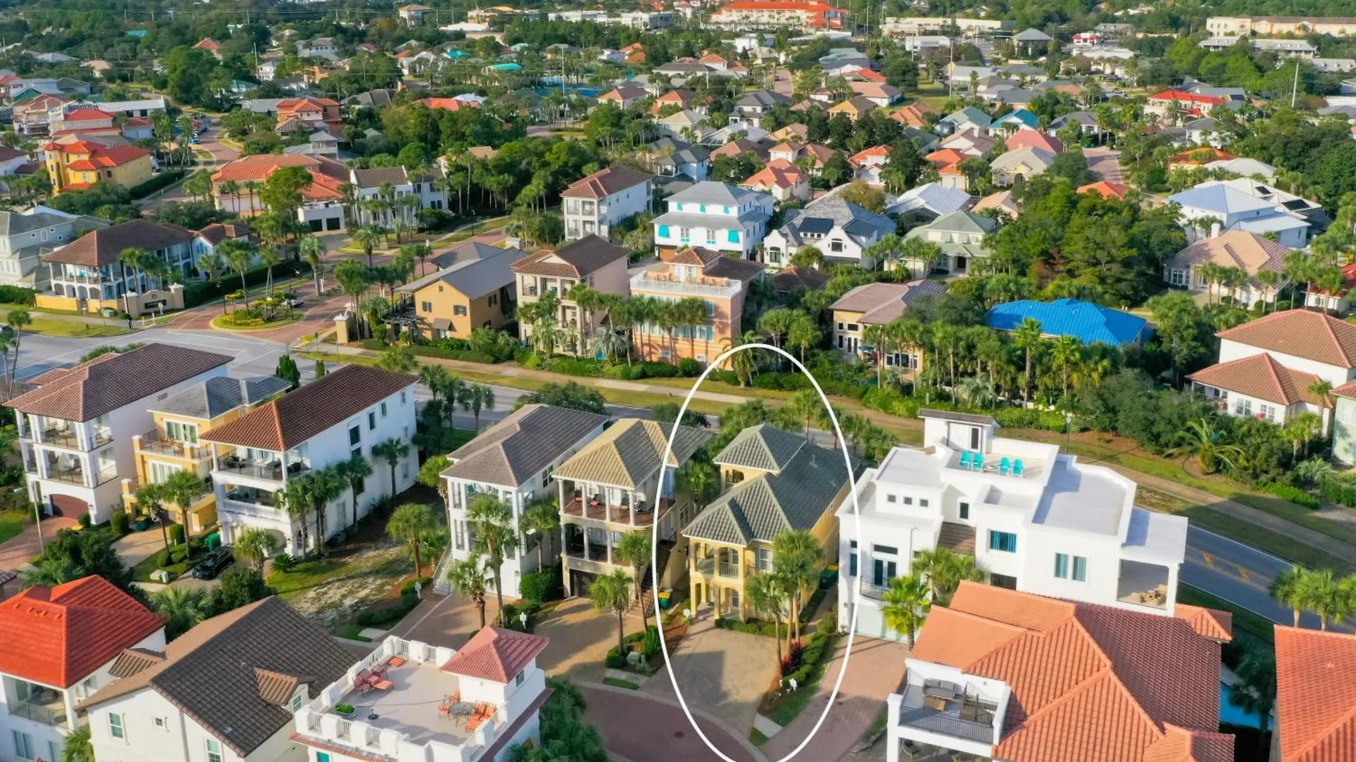 Holiday home Community Pool, Hot Tub And Beach - Beach View Destin United States